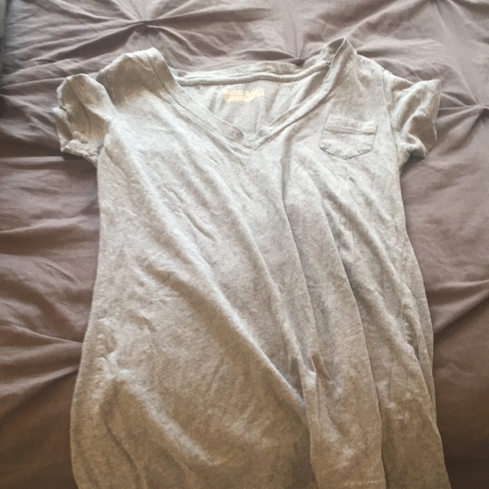 Grey T